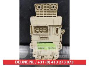 Kia Niro Zekeringkast O590152 foto 2