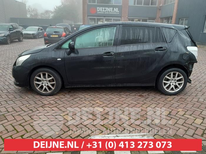 Toyota Verso Portierruit 4Deurs links-achter O590288