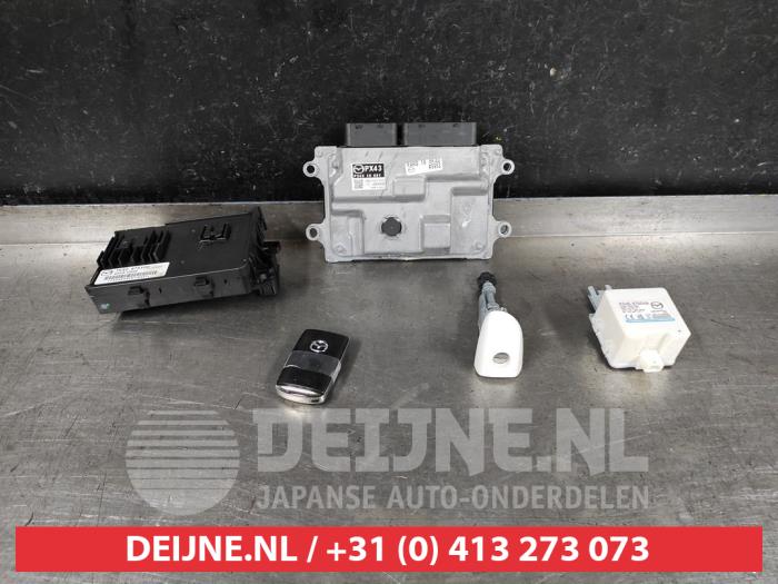 Mazda CX-5 Slotenset Cilinder (compleet) O590436