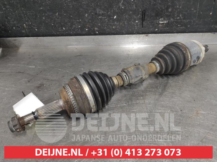 Toyota Rav-4 Front drive shaft, left O590579