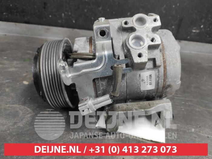 Subaru Legacy Air conditioning pump O590657