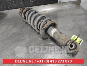 Gebruikte Achterpoot rechts Subaru Legacy (BL) 2.0 D 16V Prijs € 50,00 Margeregeling aangeboden door V.Deijne Jap.Auto-onderdelen BV