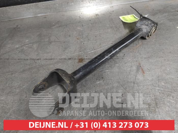 Mazda 3 Draagarm links-achter O590918