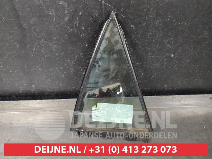 Toyota Auris Rear quarter light, left right O591101
