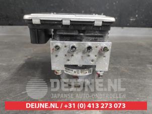 Gebruikte ABS Pomp Mitsubishi Outlander (GF/GG) 2.4 16V PHEV 4x4 Prijs € 50,00 Margeregeling aangeboden door V.Deijne Jap.Auto-onderdelen BV