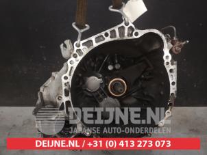 Gebruikte Versnellingsbak Toyota Corolla Verso (R10/11) 2.2 D-4D 16V Prijs € 150,00 Margeregeling aangeboden door V.Deijne Jap.Auto-onderdelen BV