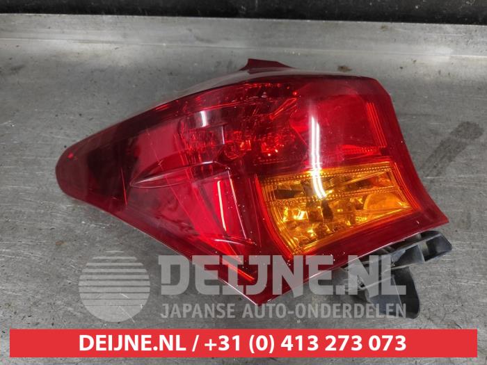 Toyota Auris Achterlicht links O591324