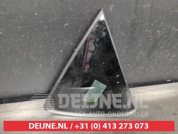 Toyota Auris Extra window 4-door, right O591329