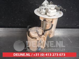 Gebruikte Tank element Pomp Toyota Auris (E18) Prijs € 75,00 Margeregeling aangeboden door V.Deijne Jap.Auto-onderdelen BV