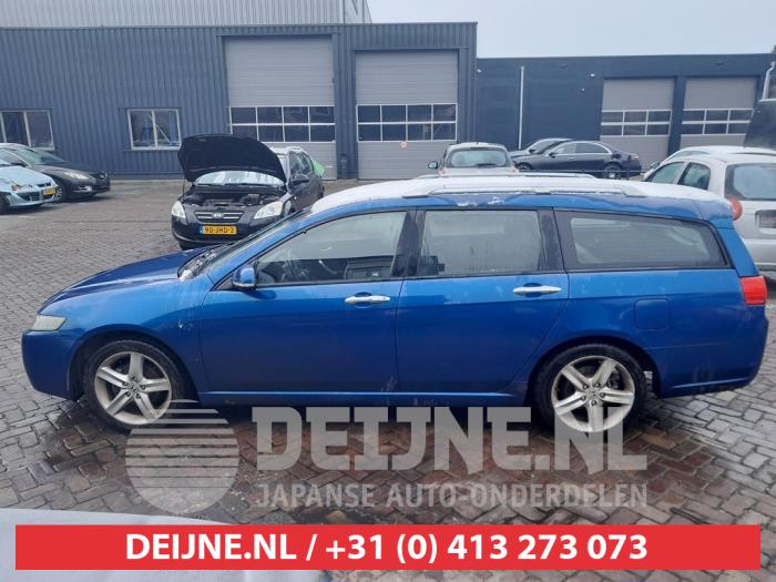 Honda Accord Door window 4-door, front left O591469