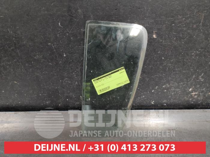 Suzuki Swift Driehoeks Ruit links-achter O591675