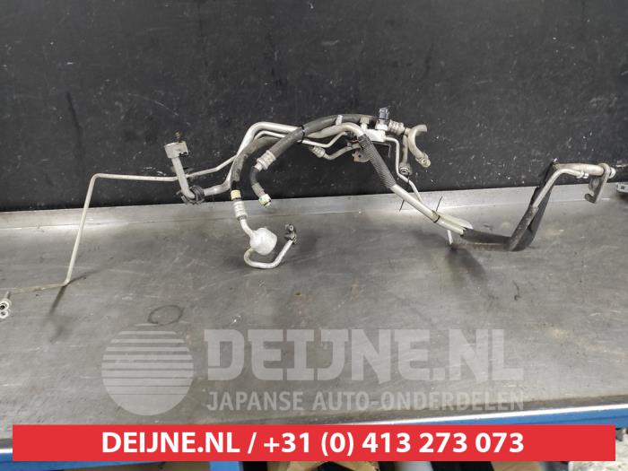 Toyota Rav-4 Air conditioning line O591846