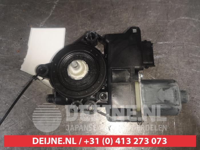 Hyundai IX20 Raammotor Portier O592137