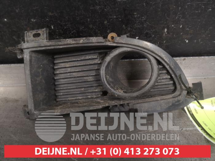 Mitsubishi Lancer Bumper Rooster O592174
