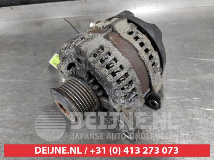 Gebruikte Dynamo Suzuki Grand Vitara II (JT) 1.9 DDiS Prijs € 40,00 Margeregeling aangeboden door V.Deijne Jap.Auto-onderdelen BV