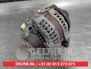 Gebruikte Alternator Suzuki Grand Vitara II (JT) 1.9 DDiS Prijs € 40,00 Margeregeling aangeboden door V.Deijne Jap.Auto-onderdelen BV
