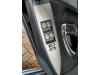 Combischakelaar ramen van een Toyota Avensis Wagon (T27), 2008 / 2018 1.8 16V VVT-i, Combi/o, Benzine, 1.798cc, 108kW (147pk), FWD, 2ZRFAE, 2008-11 / 2018-10, ZRT271 2009