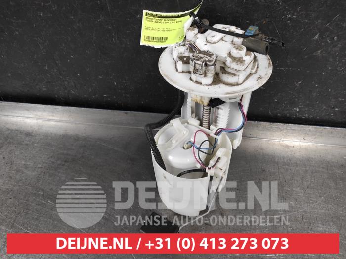 Gebruikte Tank element Pomp Toyota Avensis Wagon (T27) 1.8 16V VVT-i Prijs € 100,00 Margeregeling aangeboden door V.Deijne Jap.Auto-onderdelen BV