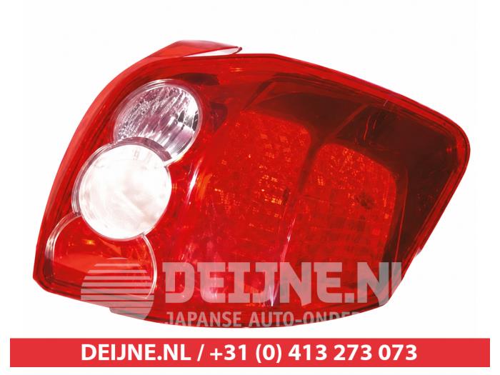 Toyota Auris Rücklicht rechts O9990008699
