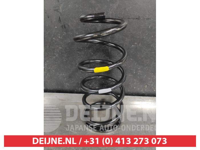 Toyota Landcruiser Schraubenfeder hinten O592927