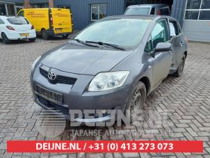 Toyota Auris Mistlamp links-voor O593112 foto 3