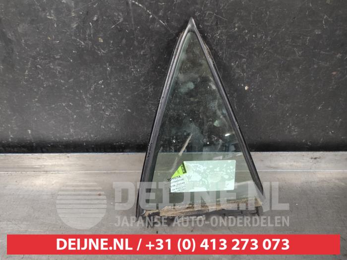 Toyota Auris Driehoeks Ruit rechts-achter O593130