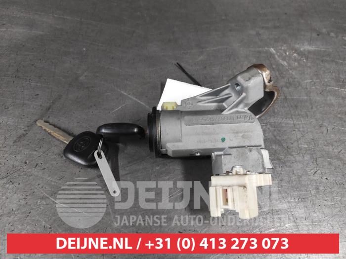 Toyota Yaris Zündschloss+Schlüssel O593579