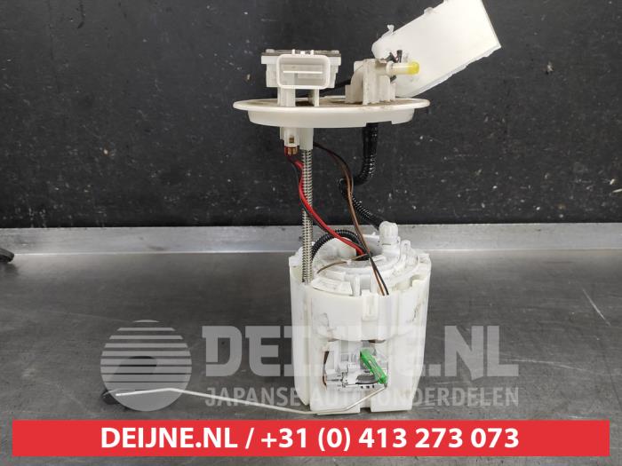 Gebruikte Tank element Pomp Hyundai Kona (OS) 1.0 T-GDI 12V Prijs € 125,00 Margeregeling aangeboden door V.Deijne Jap.Auto-onderdelen BV