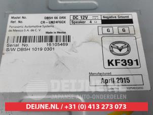 Mazda 2 Regeleinheit Multi Media O593898 foto 2