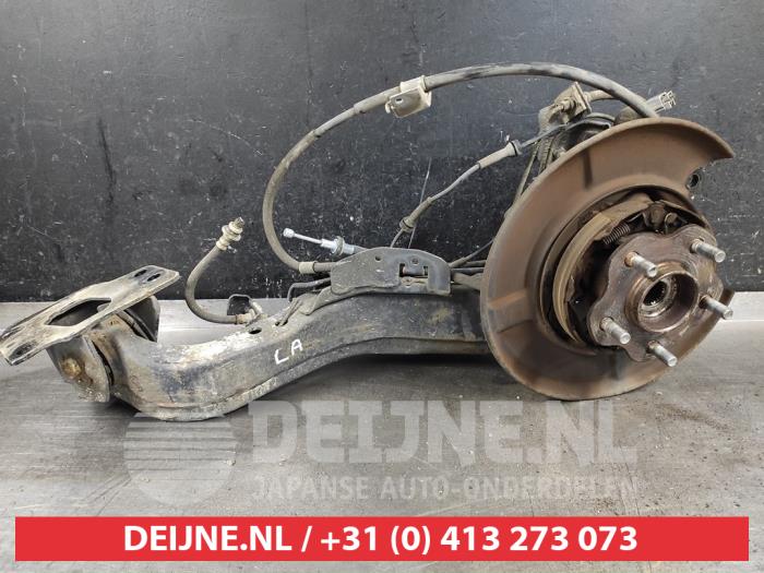 Nissan X-Trail Achsschenkel links hinten O593944