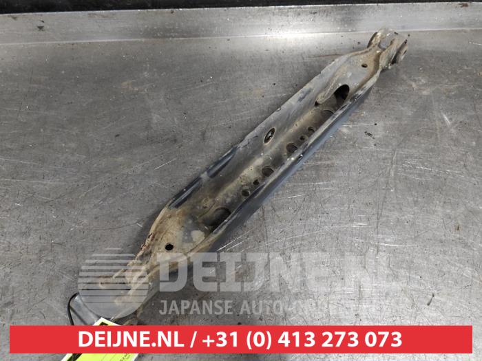 Nissan X-Trail Querlenker links hinten O593942