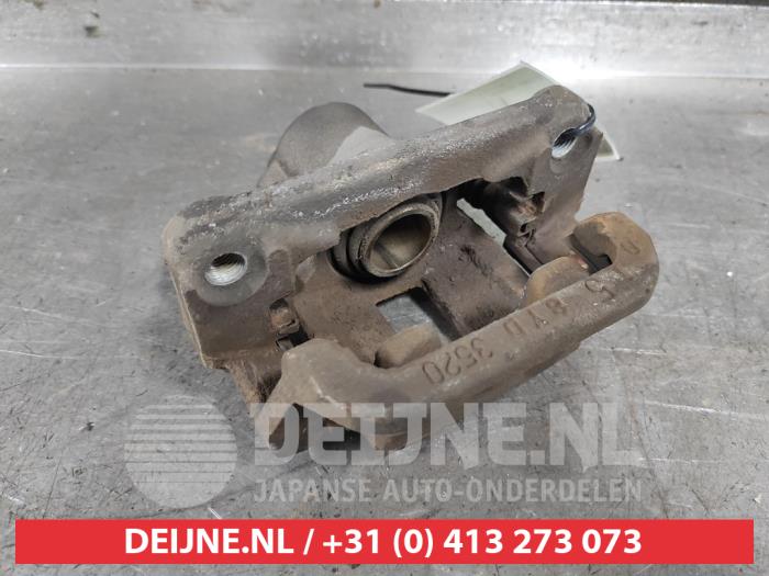 Nissan X-Trail Remklauw (Tang) links-achter O593946