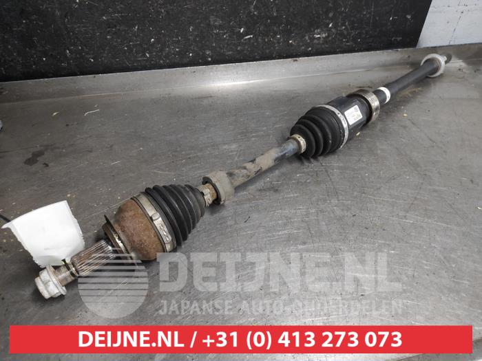 Mazda CX-3 Aandrijfas rechts-voor O594054