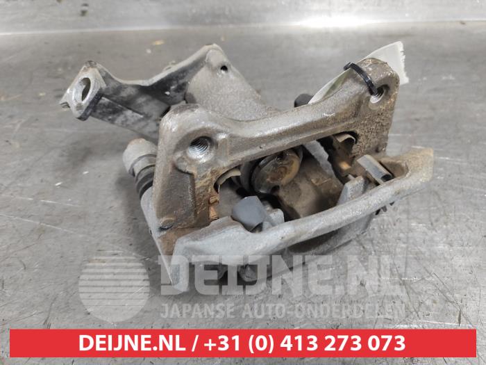 Hyundai Kona Remklauw (Tang) rechts-achter O594141