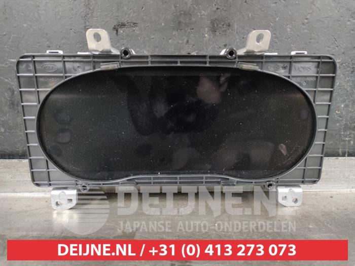 Kilometerteller KM van een Kia Ceed Sportswagon (CDF) 1.6 GDI 16V PHEV 2020