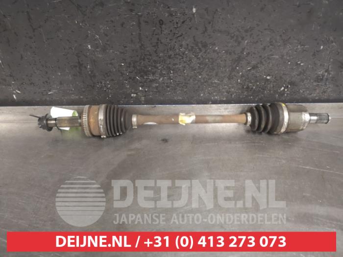 Hyundai I20 Aandrijfas links-voor O594304