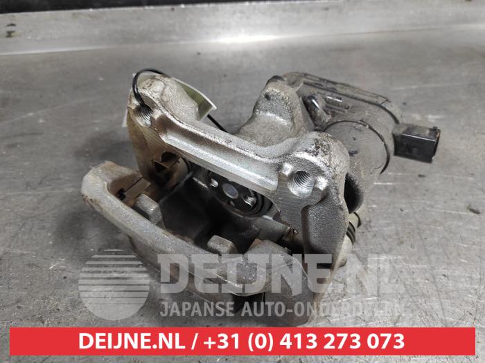 Kia Ceed Sportswagon Remklauw (Tang) links-achter O594305
