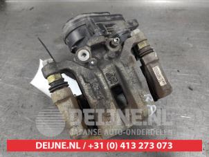 Kia Ceed Sportswagon Rear brake calliper, right O594307 photo 2