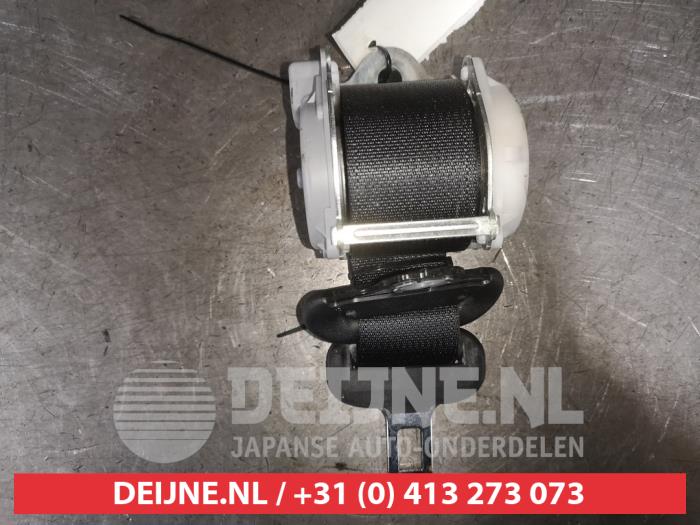 Toyota Aygo Veiligheidsgordel links-achter O594368