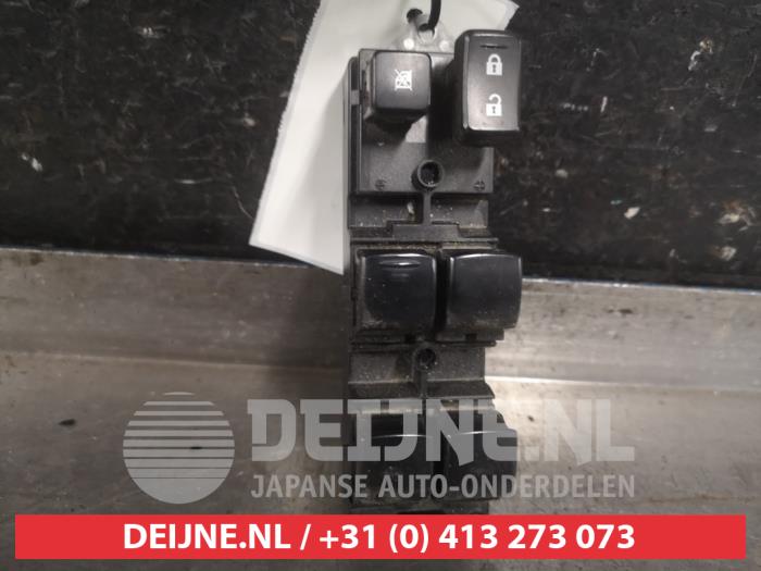 Mitsubishi Outlander Kombischalter Fenster O594517