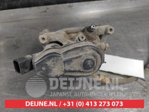 Mazda CX-3 Remklauw (Tang) rechts-achter O594581 foto 3