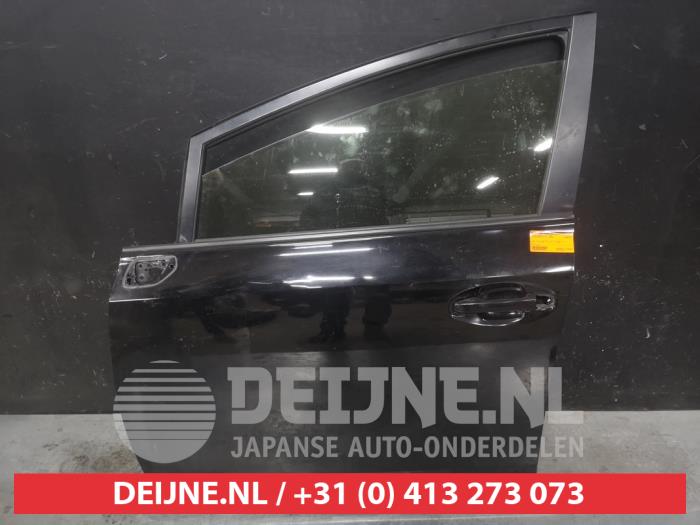 Toyota Prius Plus Portier 4Deurs links-voor O594584