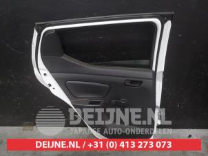 Nissan Micra Portier 4Deurs links-achter O594645 foto 3