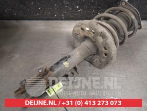 Hyundai I40 Stoßdämpferstrebe rechts vorne O594698 foto 2