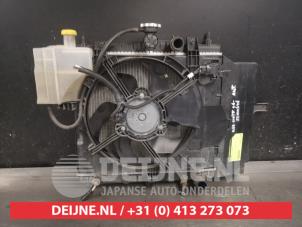 Nissan Note Radiateur O594720 foto 2