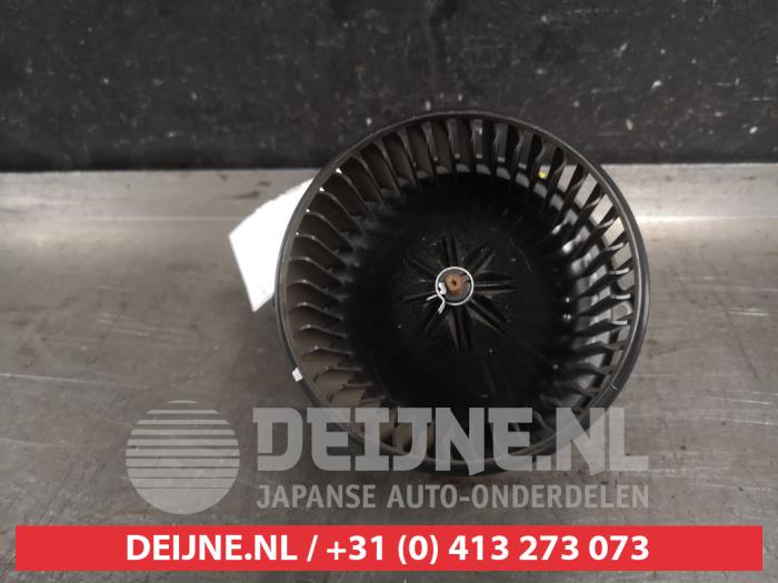 Hyundai Tucson Kachel Ventilatiemotor O594917