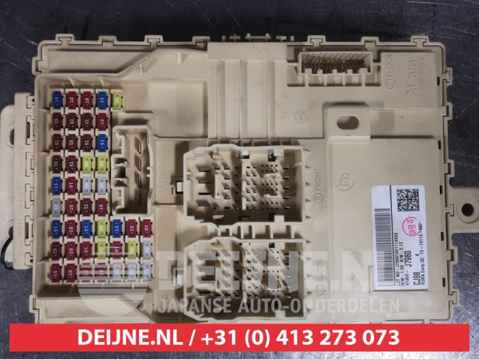 Kia Pro Ceed Fuse box O594965