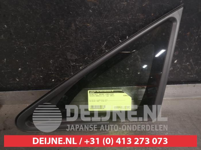 Toyota Verso-S Zusätzliches Fenster 4-türig links vorne O595139