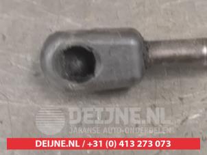 Hyundai IX35 Gasdemper rechts-achter O595148 foto 2