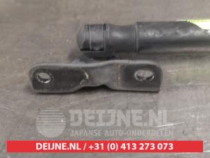 Hyundai IX35 Gasdämpfer links hinten O595149 foto 2